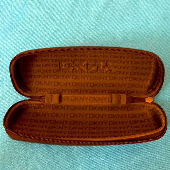 🆕 ONLY ONE PAIR! DKNY Designer Eyeglass Frames - Picture 15 of 16